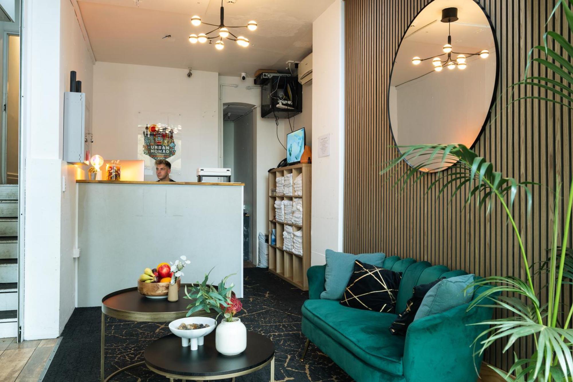 Urban Nomad Potts Point - 18 To 39 Only Hostel ซิดนีย์ ภายนอก รูปภาพ