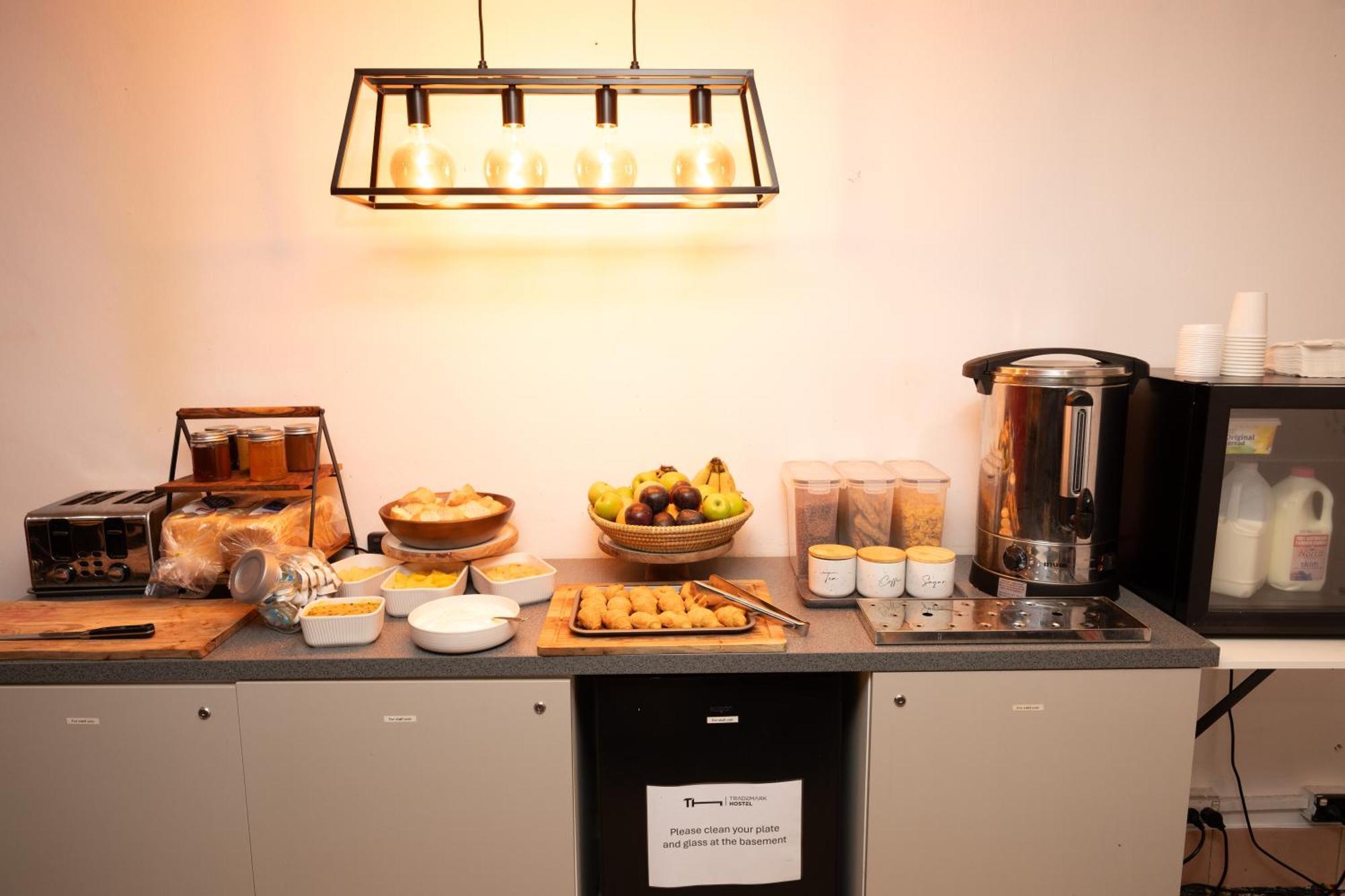 Urban Nomad Potts Point - 18 To 39 Only Hostel ซิดนีย์ ภายนอก รูปภาพ
