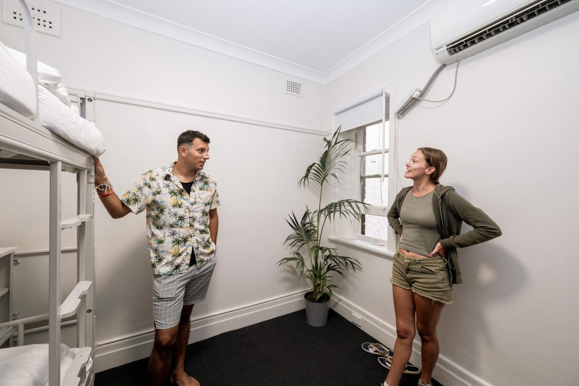 Urban Nomad Potts Point - 18 To 39 Only Hostel ซิดนีย์ ภายนอก รูปภาพ