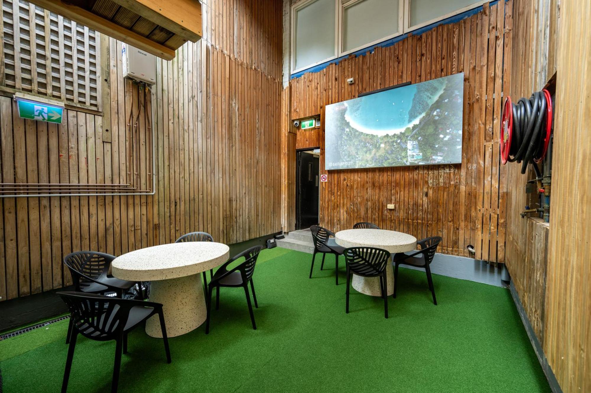 Urban Nomad Potts Point - 18 To 39 Only Hostel ซิดนีย์ ภายนอก รูปภาพ