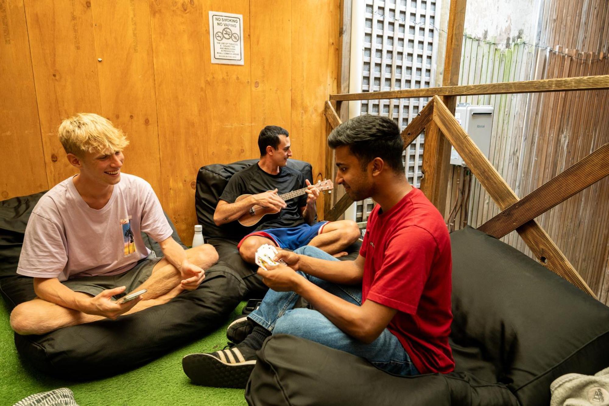 Urban Nomad Potts Point - 18 To 39 Only Hostel ซิดนีย์ ภายนอก รูปภาพ