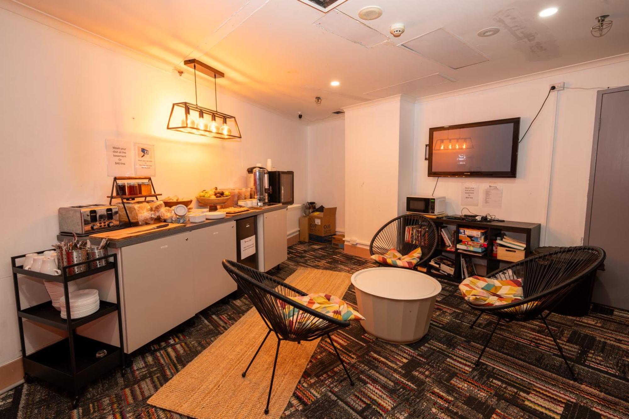 Urban Nomad Potts Point - 18 To 39 Only Hostel ซิดนีย์ ภายนอก รูปภาพ