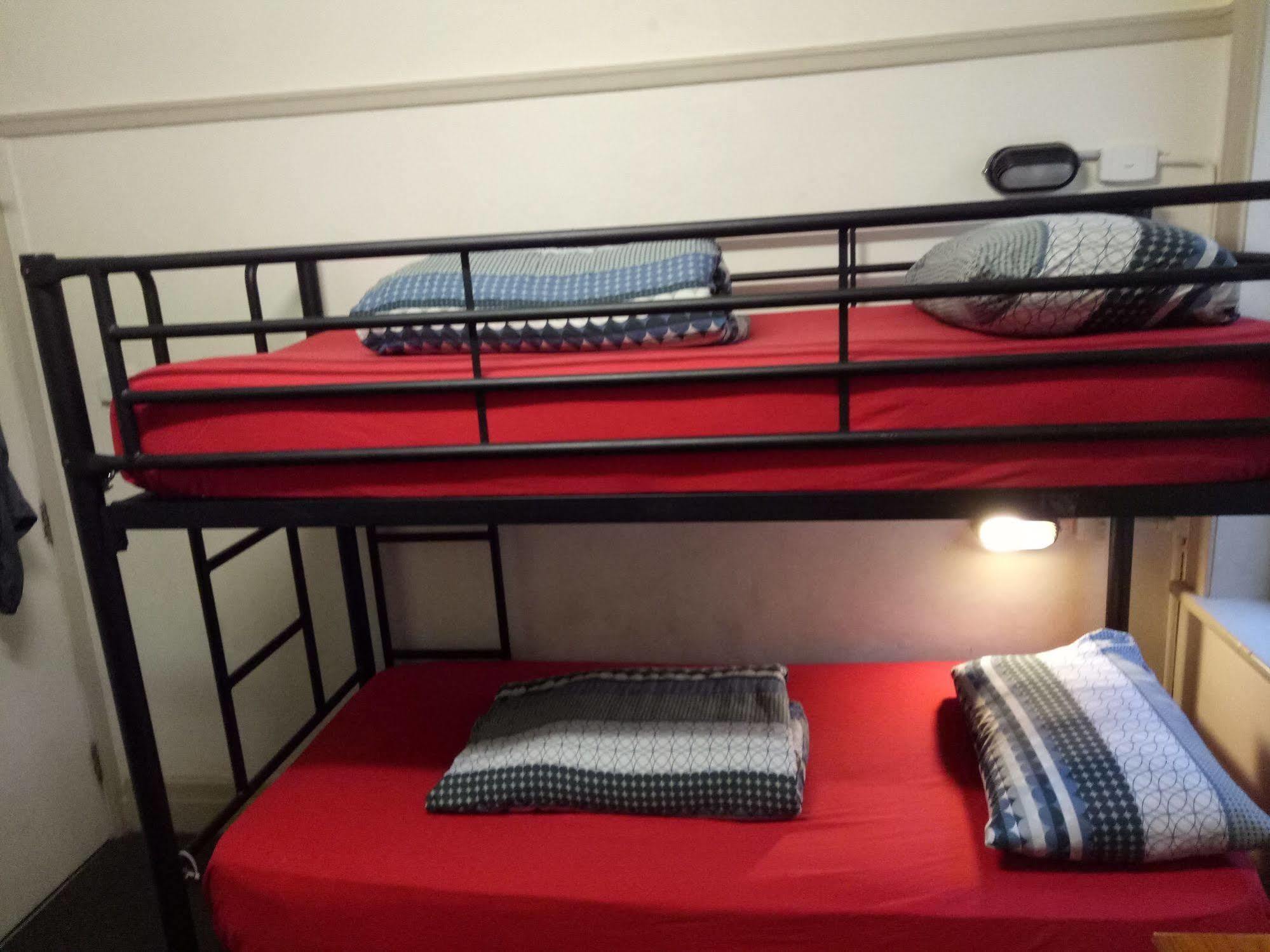 Urban Nomad Potts Point - 18 To 39 Only Hostel ซิดนีย์ ภายนอก รูปภาพ